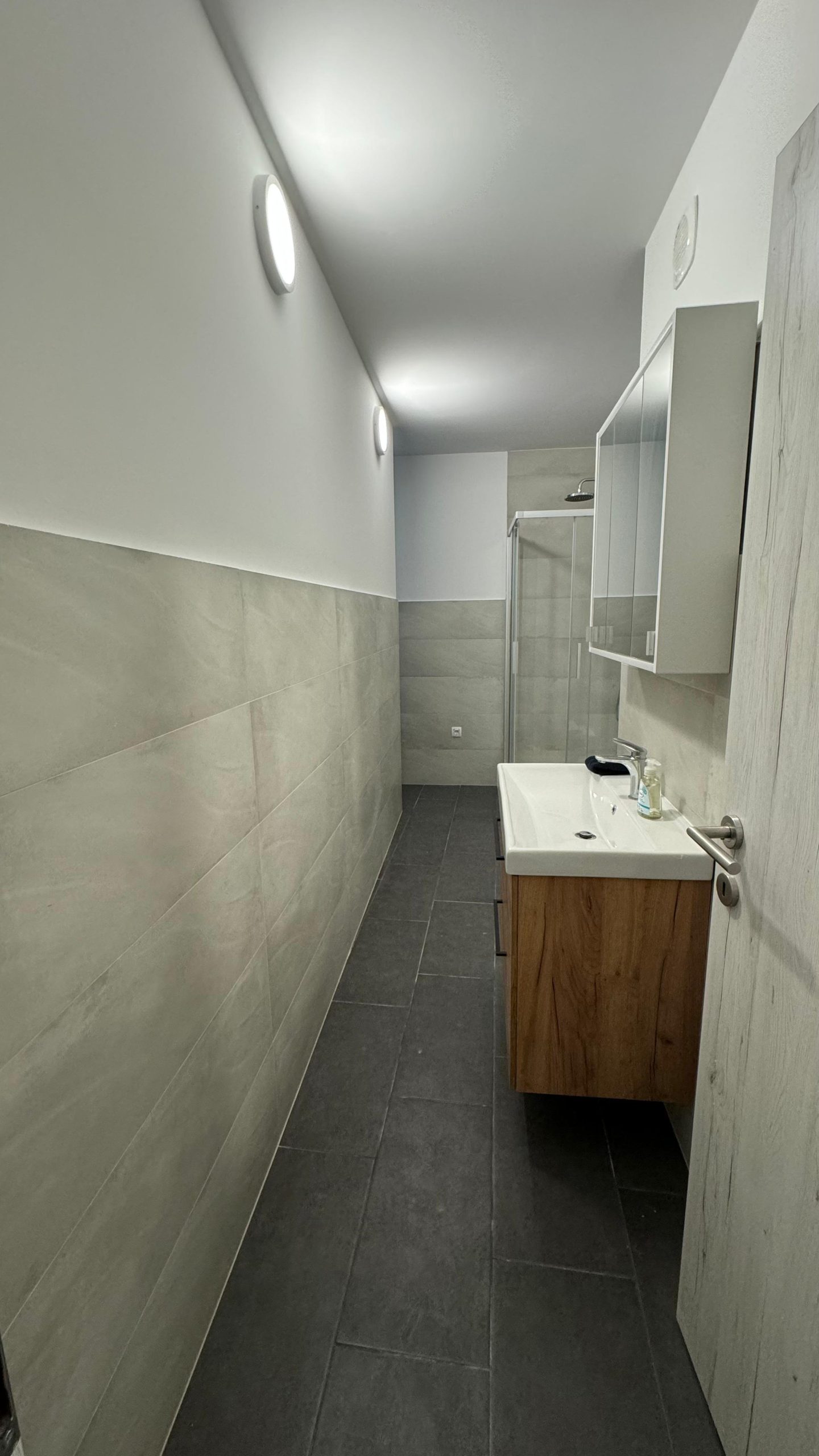 kuća za radnike, kuća za radnice, hostel za radnike, hostel za radnice