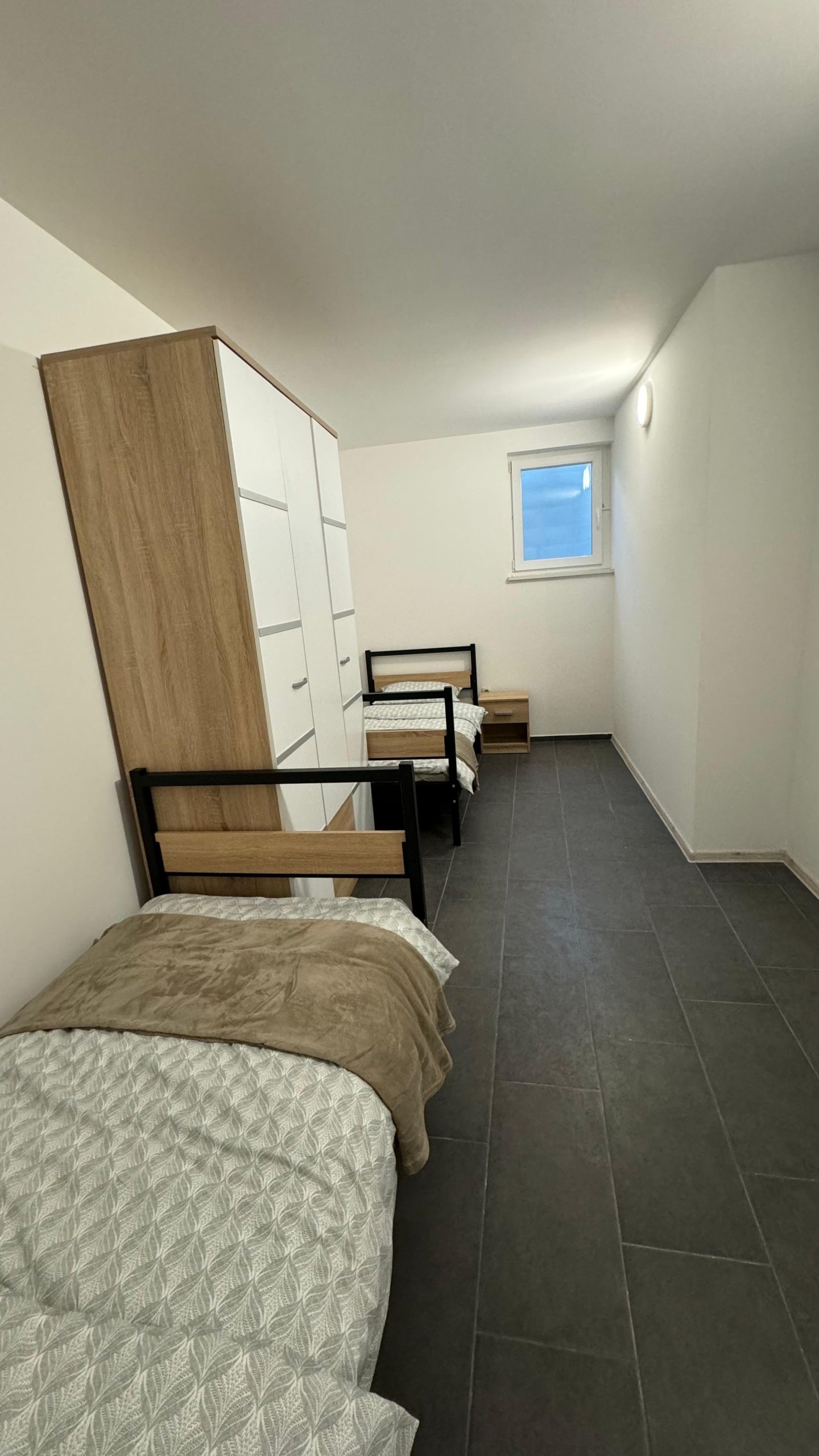 kuća za radnike, kuća za radnice, hostel za radnike, hostel za radnice